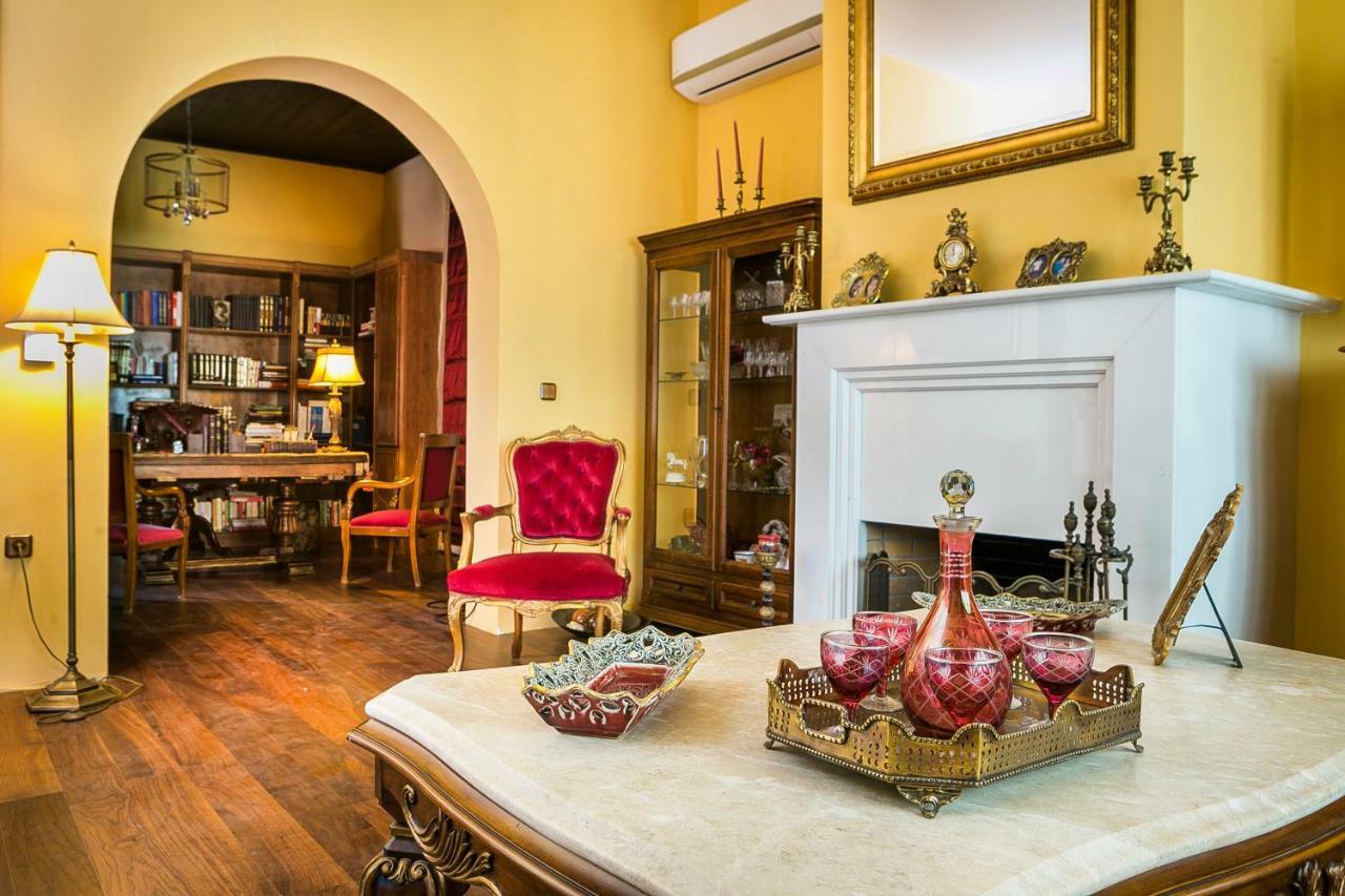 Palazzino Di Nionio Villa Karavádhos Exteriör bild