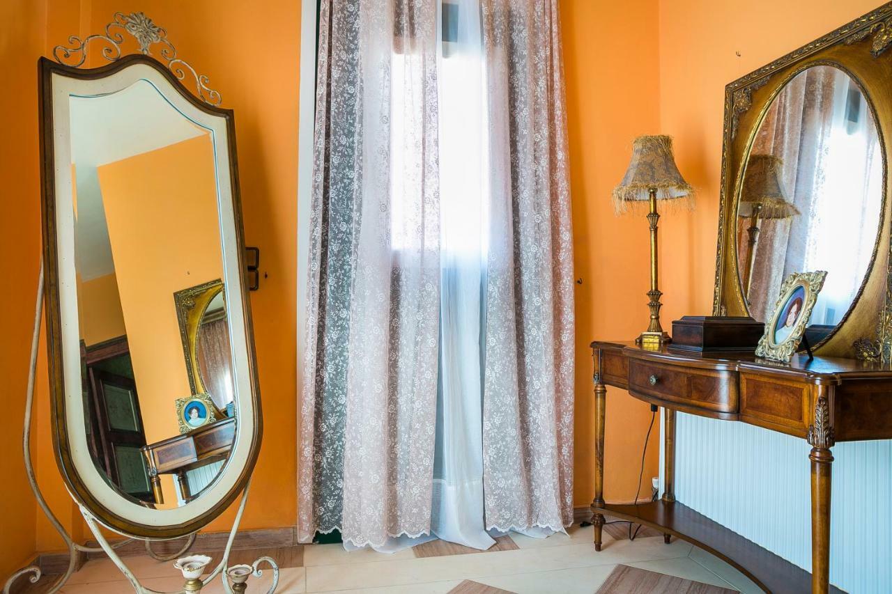 Palazzino Di Nionio Villa Karavádhos Exteriör bild